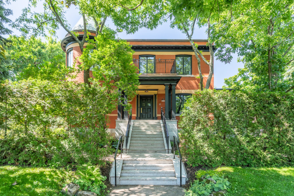 Maçonnerie-rénovation-brique-pierre-escaliers-Outremont-Westmount